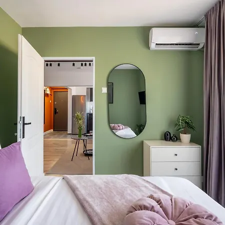 Artful & Light-filled 2br On Calea Victoriei - Prime Spot Appartamento *