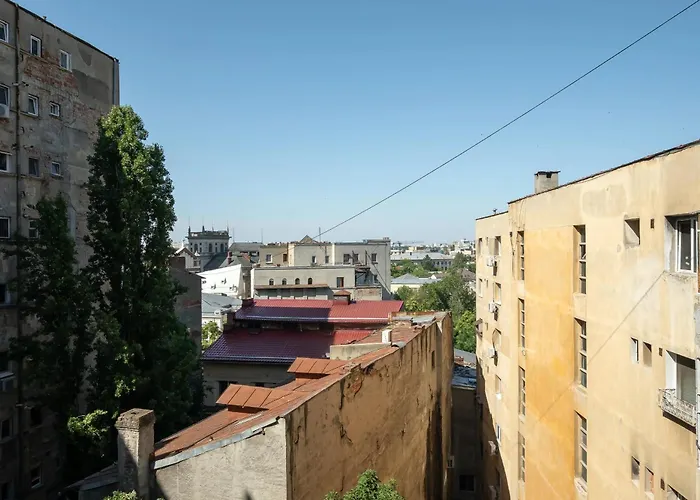 Artful & Light-filled 2br On Calea Victoriei - Prime Spot Apartment Bukarest