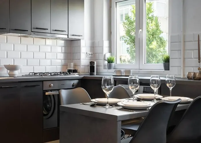 Apartament Artful&light-filled 2br On Calea Victoriei - Prime Spot Bucureşti