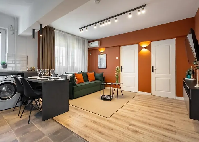 Artful&light-filled 2br On Calea Victoriei - Prime Spot Bucureşti