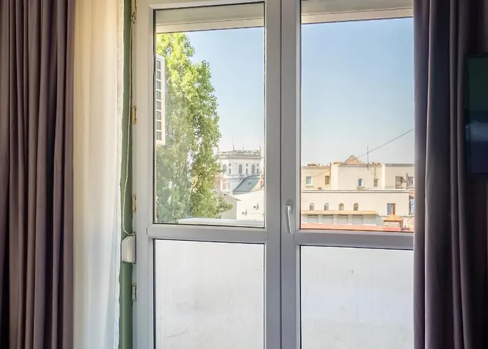 Lägenhet Artful & Light-filled 2br On Calea Victoriei - Prime Spot *